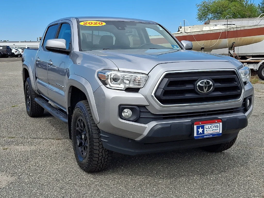 Used 2020 Silver Sky Metallic Toyota SR5 image 2