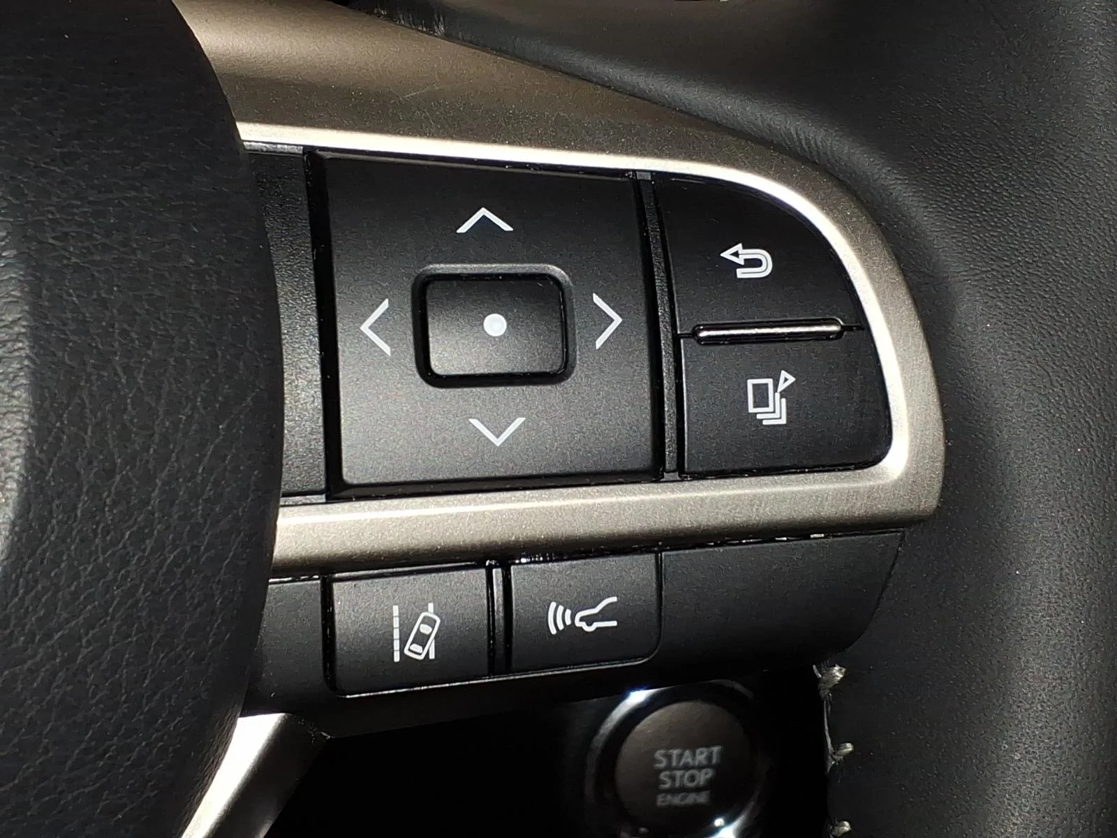 Used 2017 Nebula Gray Pearl (1h9) Lexus Navigation image 12