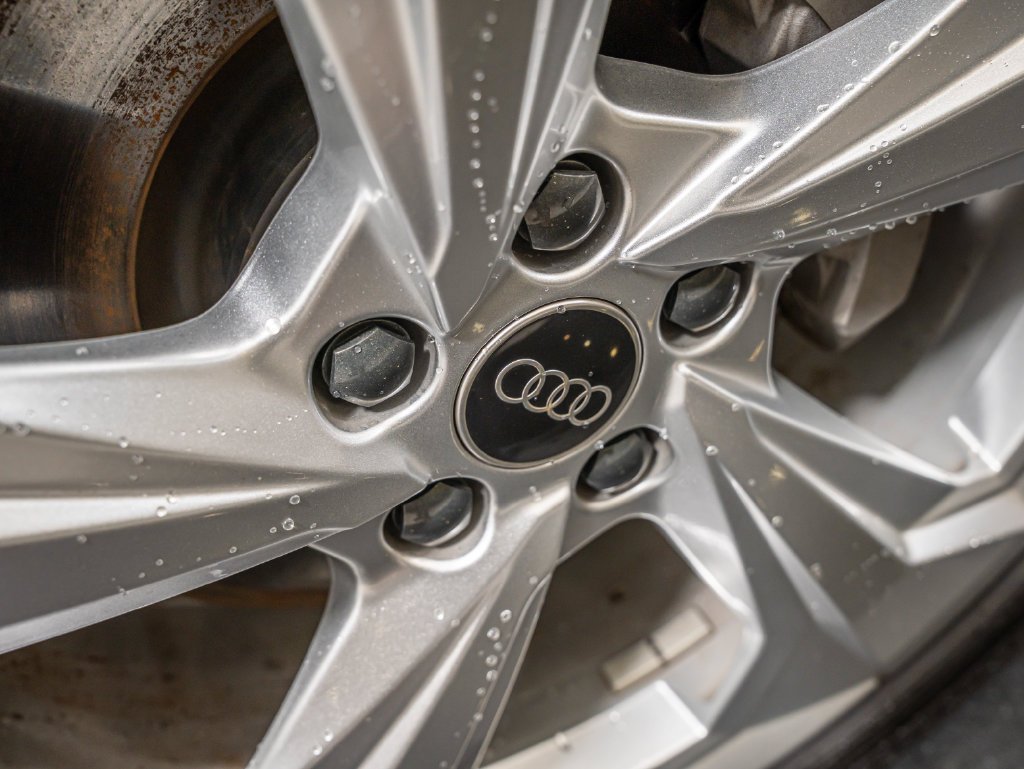 Used 2023 Mythos Black Metallic Audi 45 S line Prestige image 8