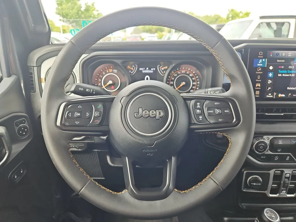 Used 2024 Granite Crystal Metallic Clearcoat Jeep Sport S image 14