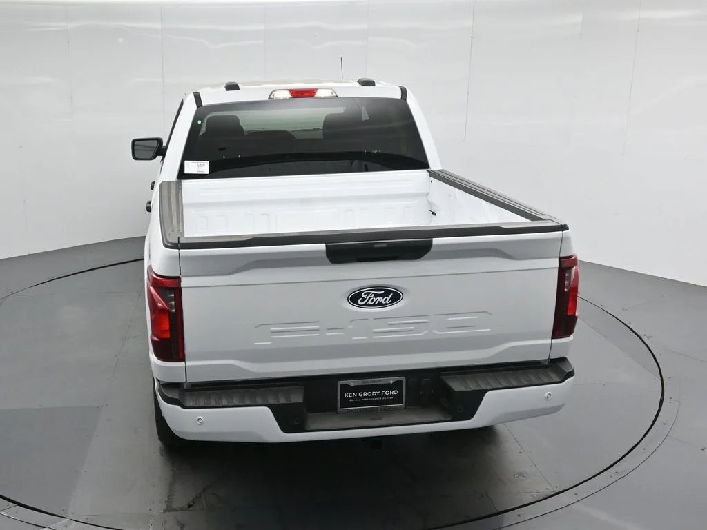 New 2026 Oxford White Ford STX image 34