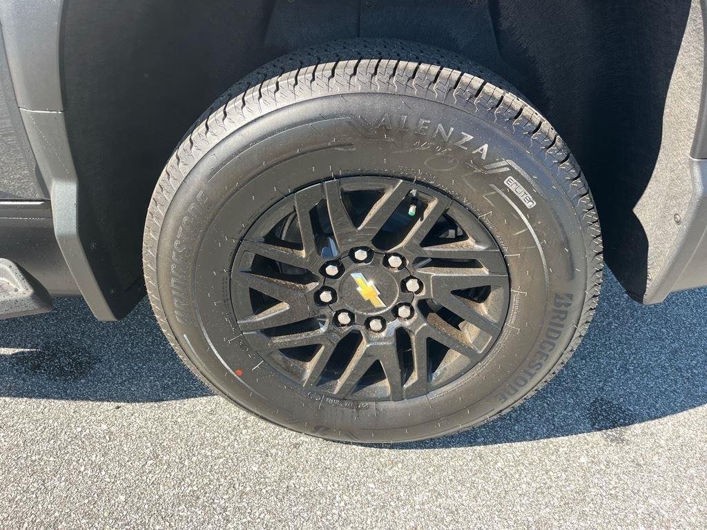 2026 Chevrolet Silverado EV LT - Photo 28