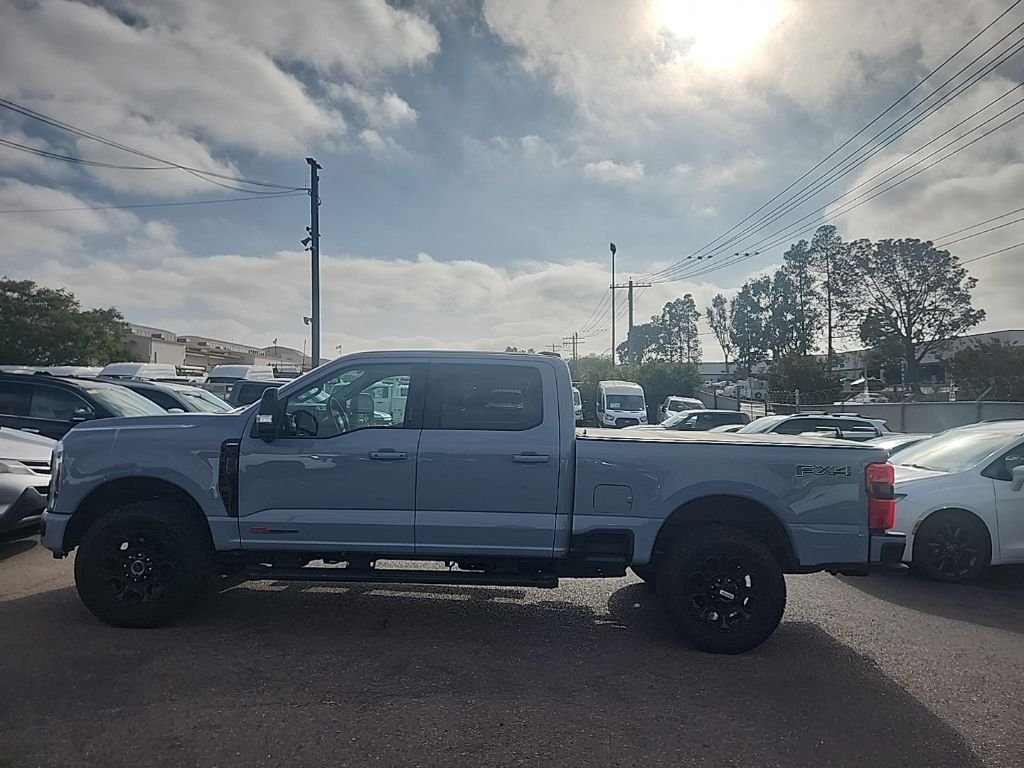 Used 2024 Gray Ford Lariat image 10