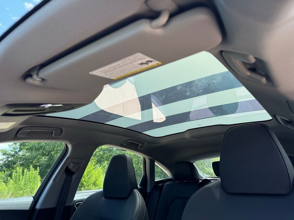 Used 2025 White Audi  image 11