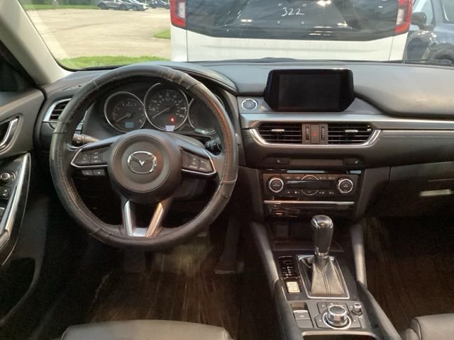 Used 2017  Mazda Touring image 15