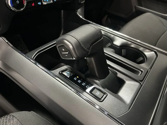 New 2026 Carbonized Gray Metallic Ford XLT image 21