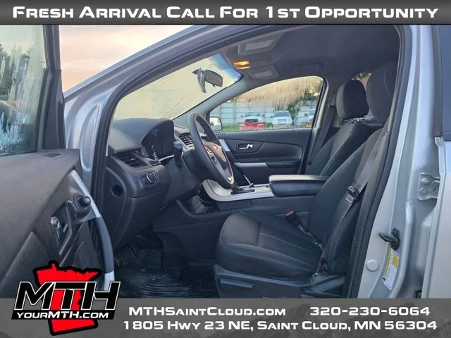 Used 2014 Silver Ford SE image 11
