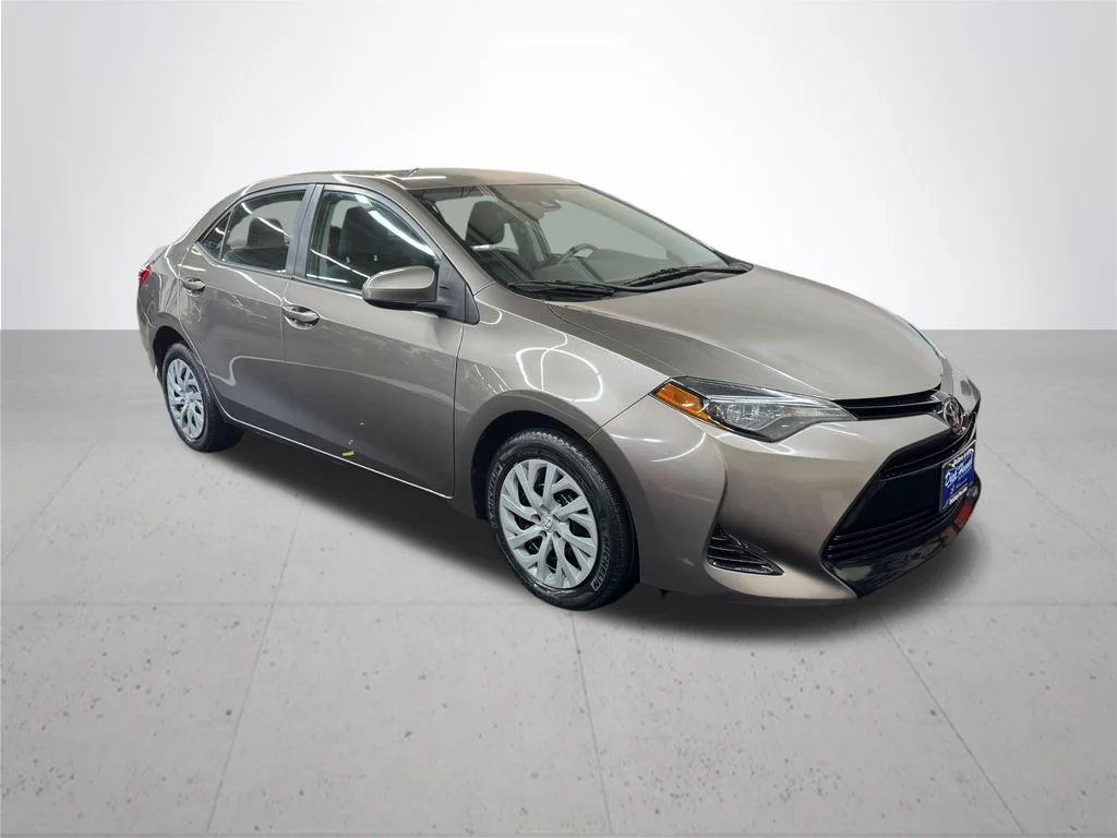 Used 2019 Gray Toyota LE image 9