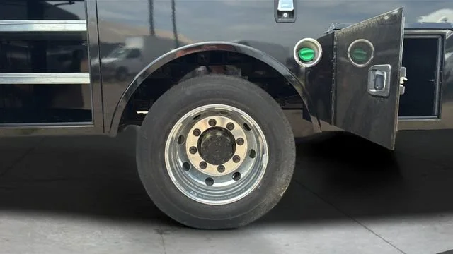 New 2024 Summit White Chevrolet Work Truck image 17