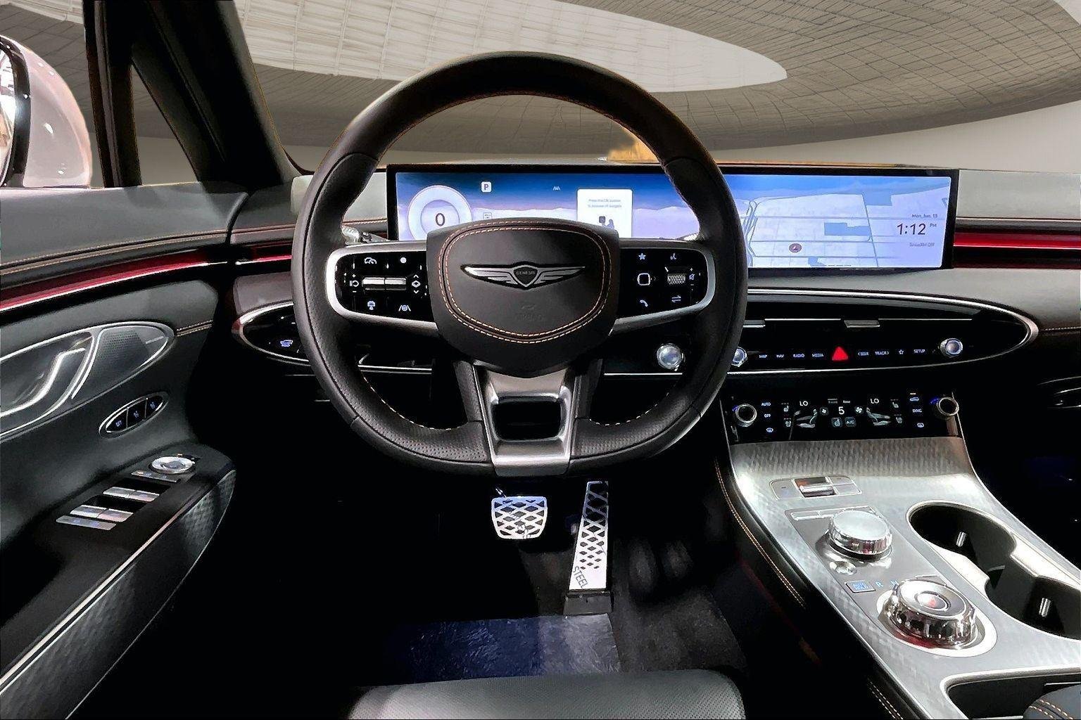 New 2026 Uyuni White Genesis 2.5T SPORT PRESTIGE image 21