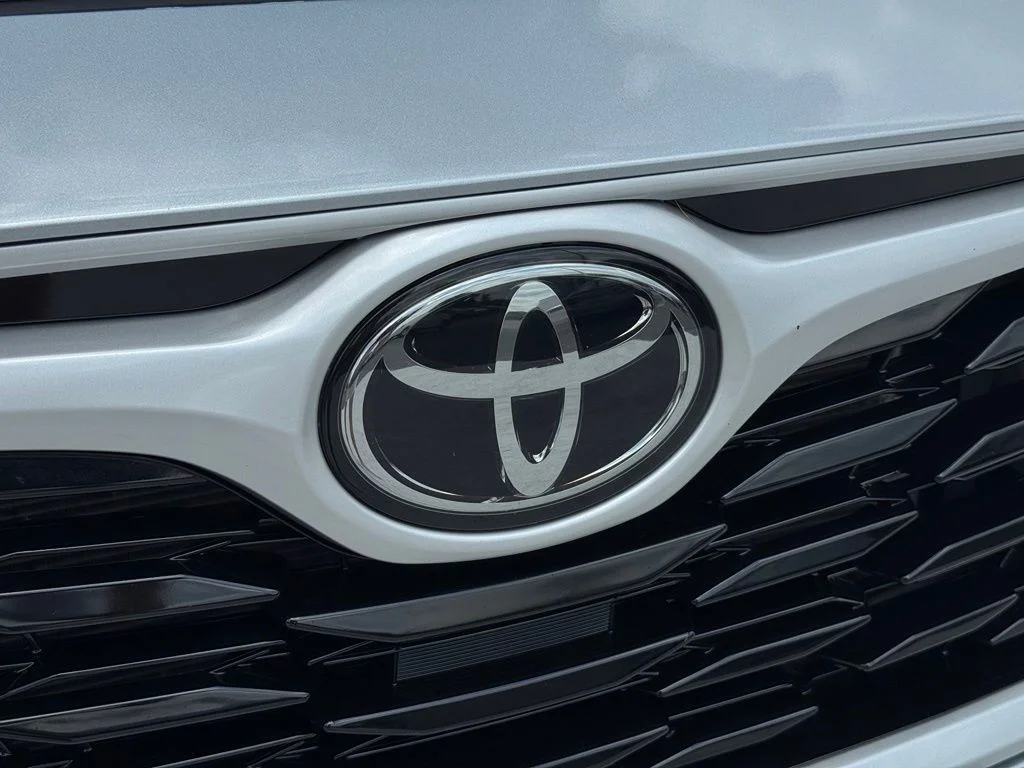 Used 2024 Silver Toyota XLE image 9