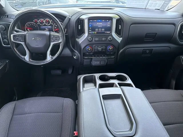 Used 2019 SUMMIT WHITE Chevrolet RST image 22