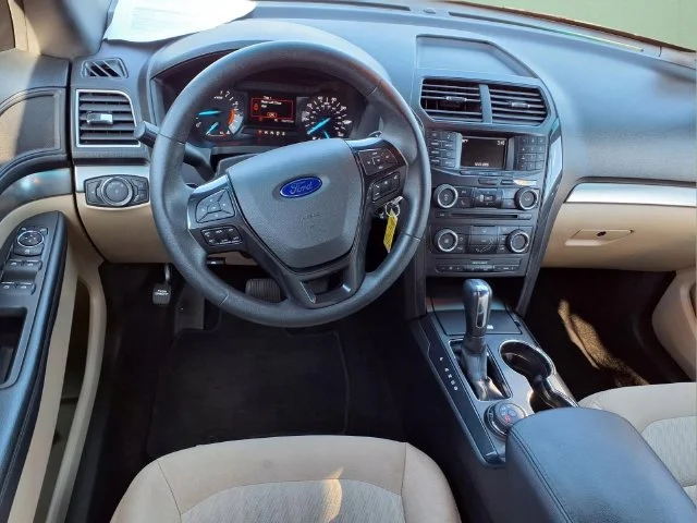Used 2016 White Ford Base image 13