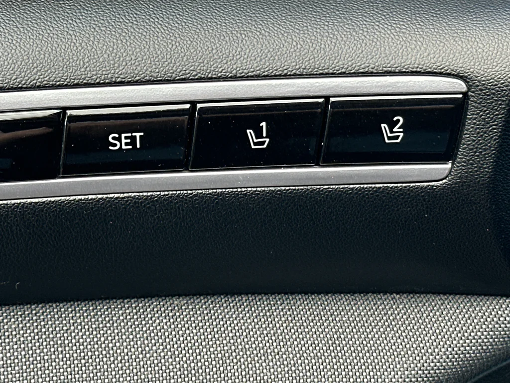 Used 2023 Gray Hyundai Limited image 11