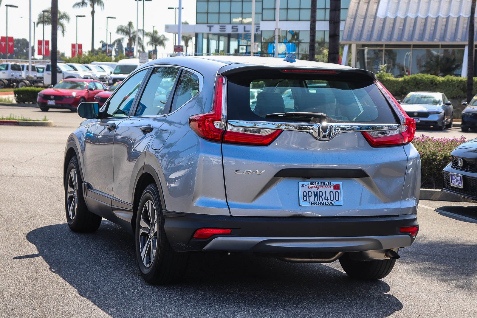 Certified Used 2019 Lunar Silver Metallic Honda LX image 13