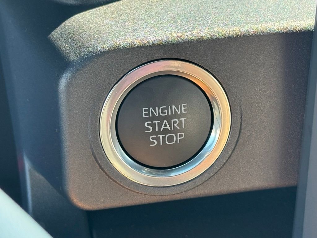 Used 2026  Toyota SR5 image 26