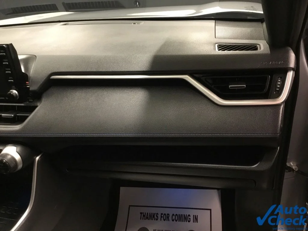 Used 2019 Silver Toyota XSE image 40