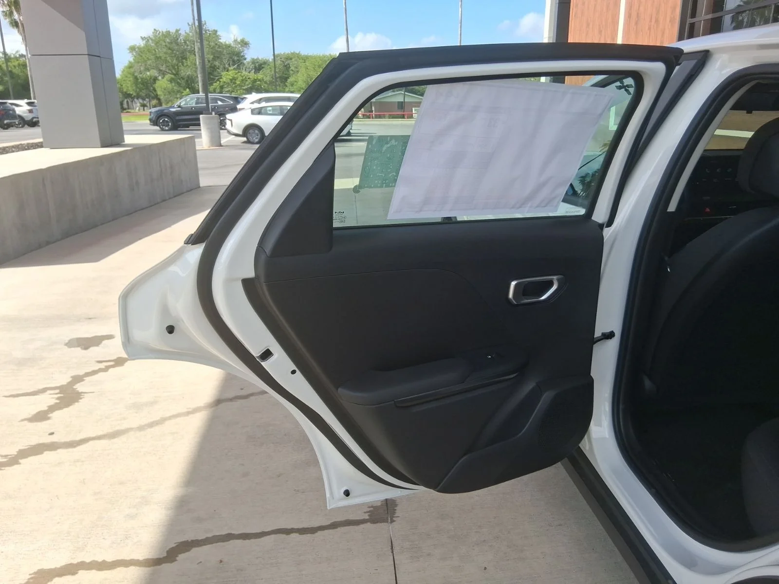 New 2026 White Kia LXS image 19