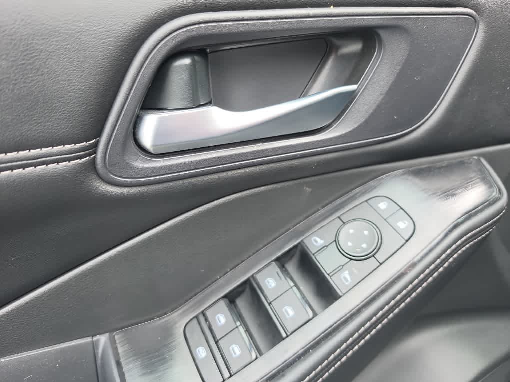 Used 2023 Gun Metallic Nissan SV image 23