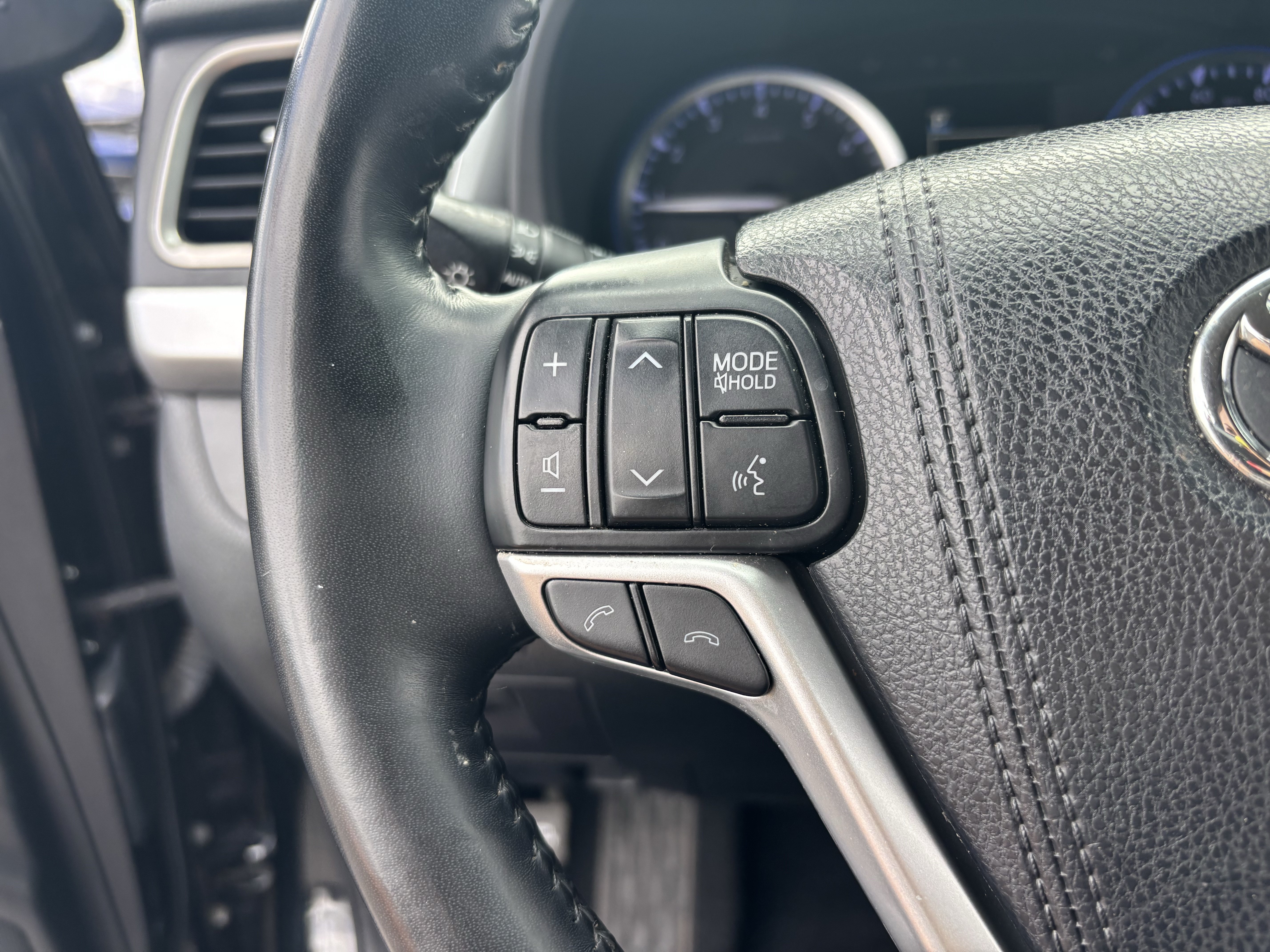 Used 2018 Midnight Black Metallic Toyota Limited Platinum image 26