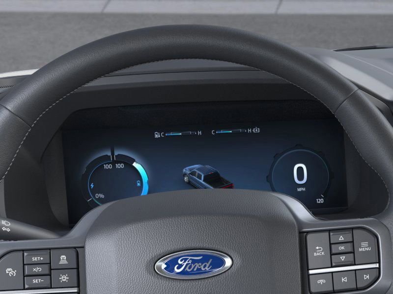2025 Ford F-150 Lightning Flash - Photo 13