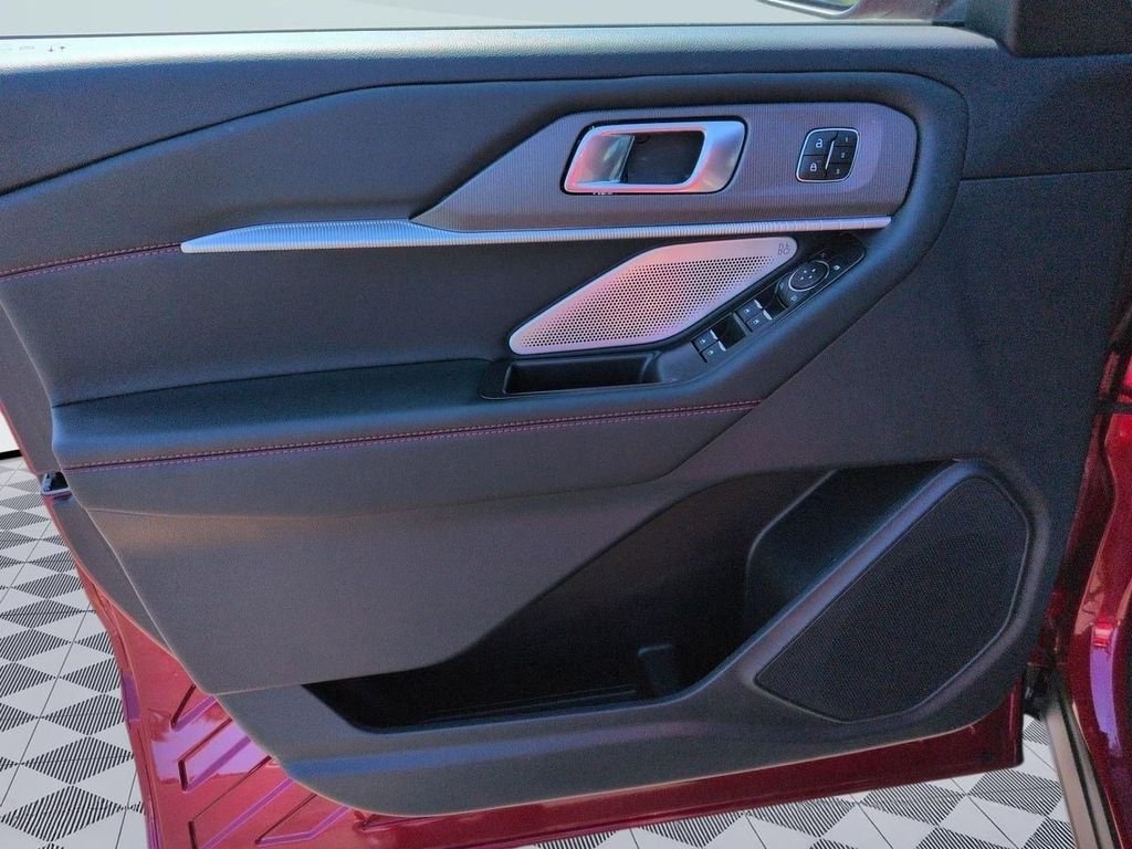 Used 2025 Red Metallic Ford ST image 9