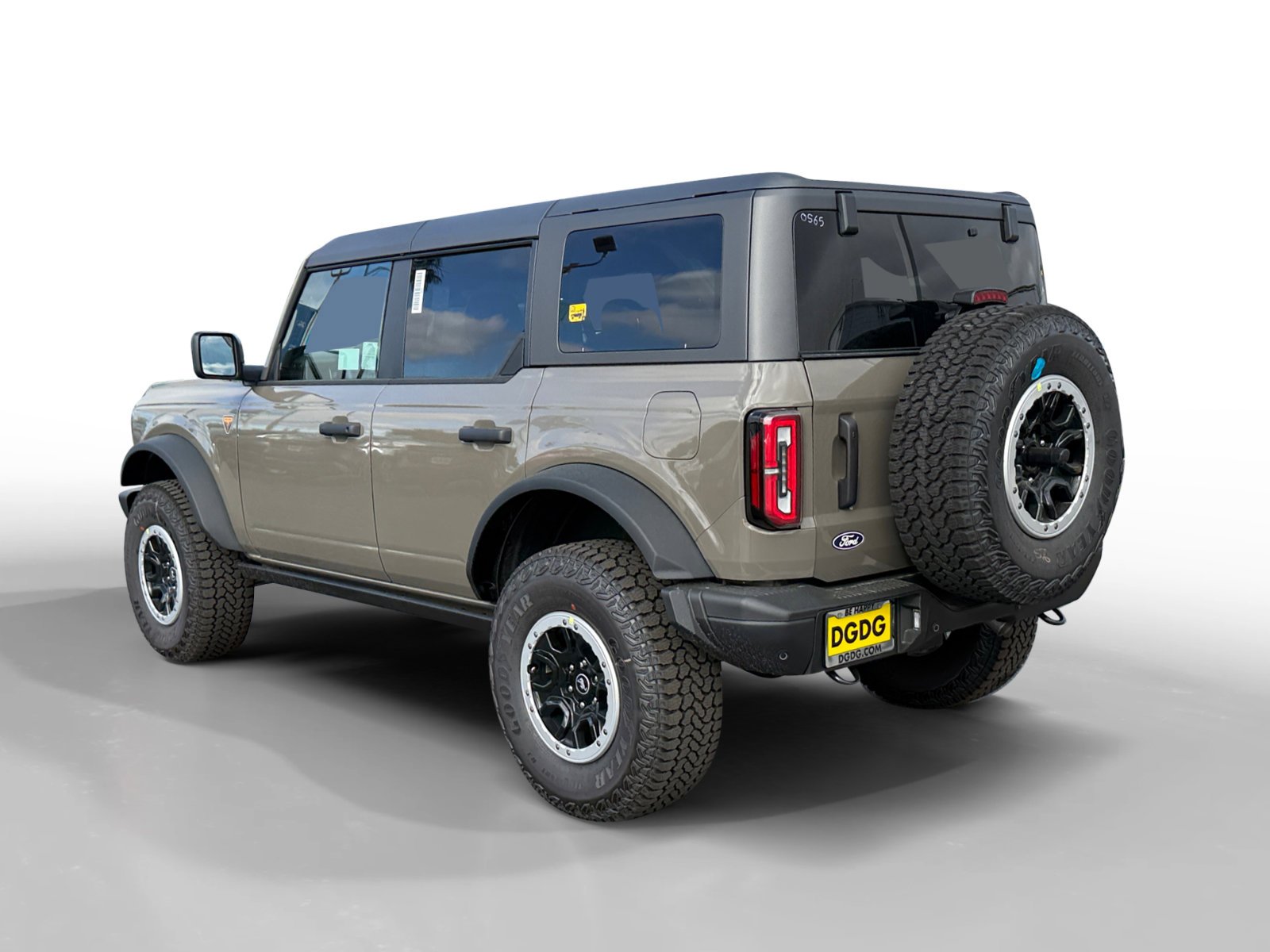 New 2026 Marsh Gray Ford Badlands® image 3