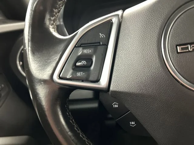 2017 Chevrolet Camaro 2LT - Photo 11