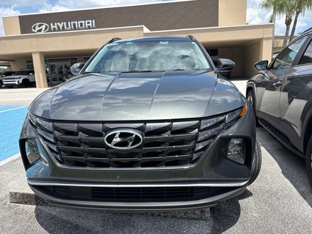 Used 2024 Gray Hyundai SEL Convenience image 1
