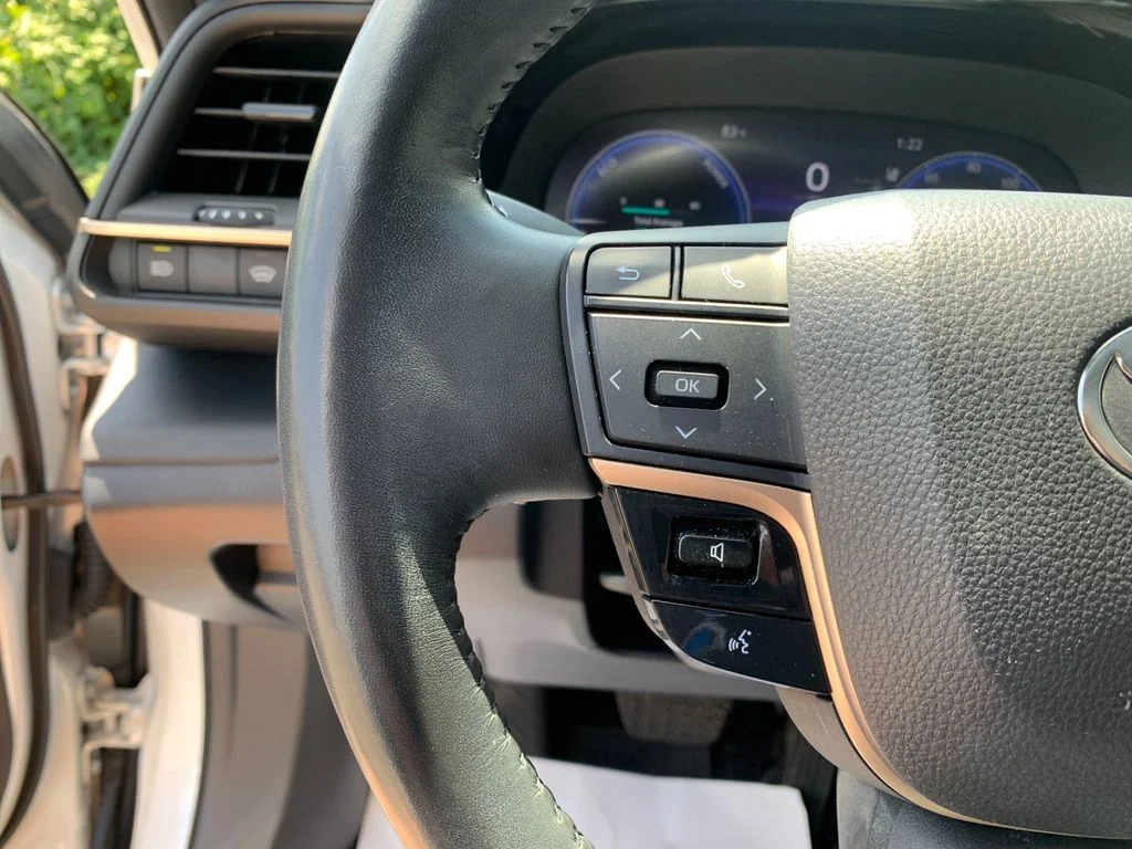 Used 2023 White Toyota Limited image 28