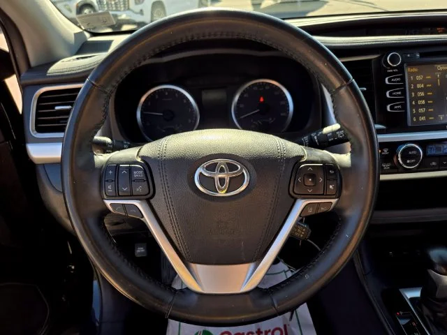 Used 2019 Black Toyota LE Plus image 31