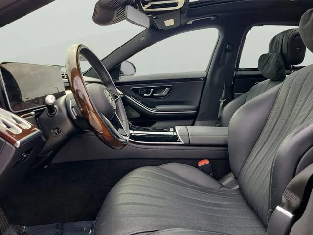 Used 2025 Black Mercedes-Benz S 500 image 22