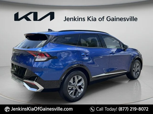 Used 2023 Blue Kia SX image 3
