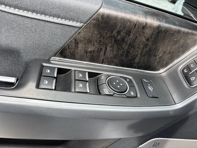 Used 2024 White Ford Lariat image 26