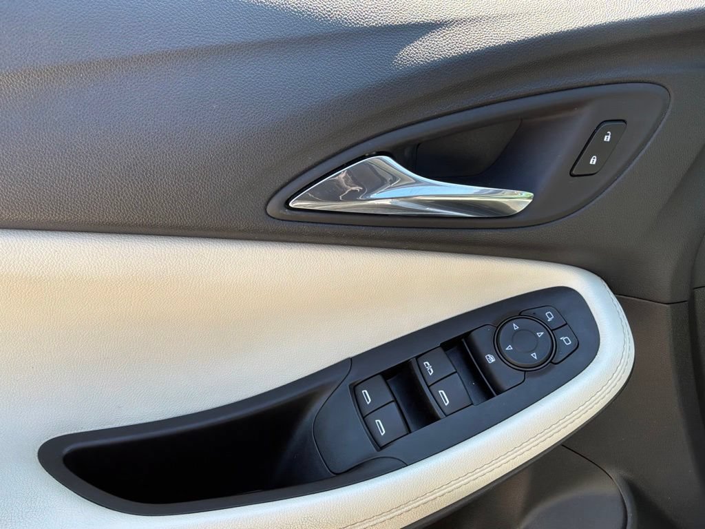 Used 2023 Moonstone Gray Metallic Buick Preferred image 15
