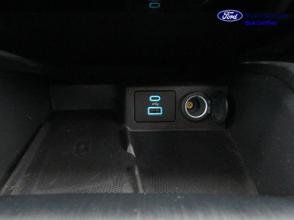 Certified Used 2023 Oxford White Ford ST-Line Select image 37