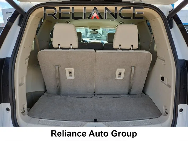 Used 2023 White GMC Denali image 15