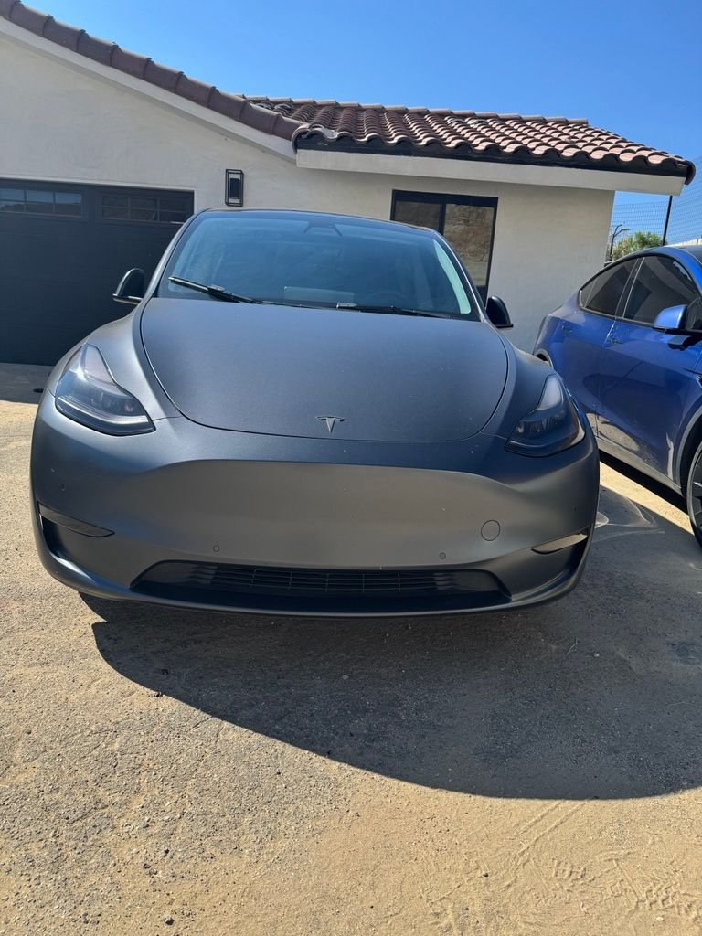 Used 2022 Midnight Silver Metallic Tesla Performance image 2