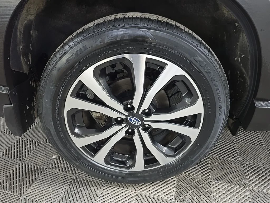 Used 2019 Jasper Green Metallic Subaru Limited image 14