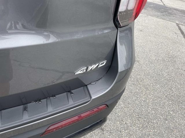 Used 2025 Carbonized Gray Metallic Ford ST-Line image 5
