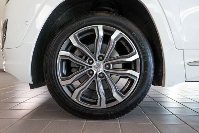 Used 2019 White GMC Denali image 10