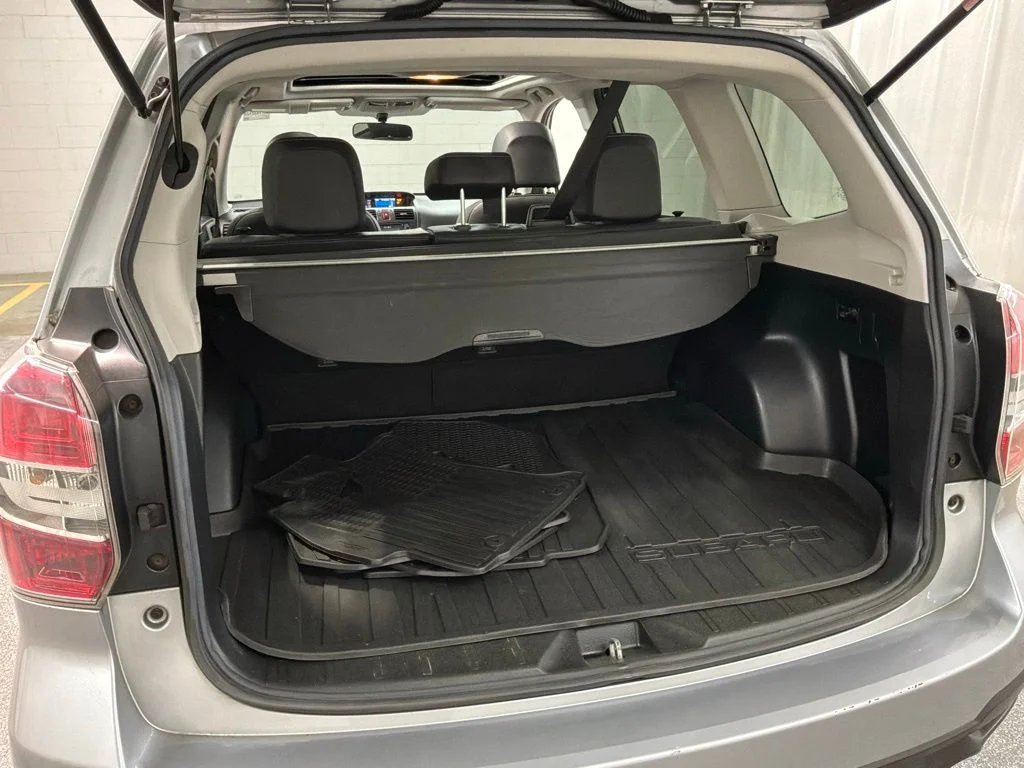 Used 2015 Ice Silver Metallic Subaru 2.5i Limited image 25