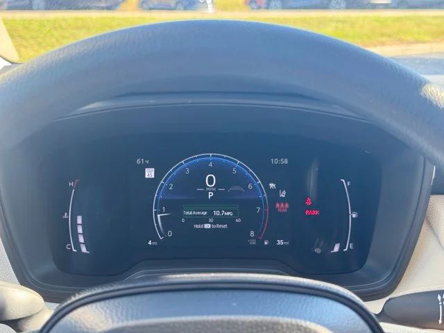 New 2027 Wind Chill Pearl Toyota LE image 21