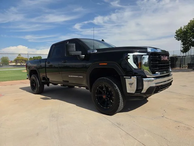 2025 GMC Sierra 2500HD Pro