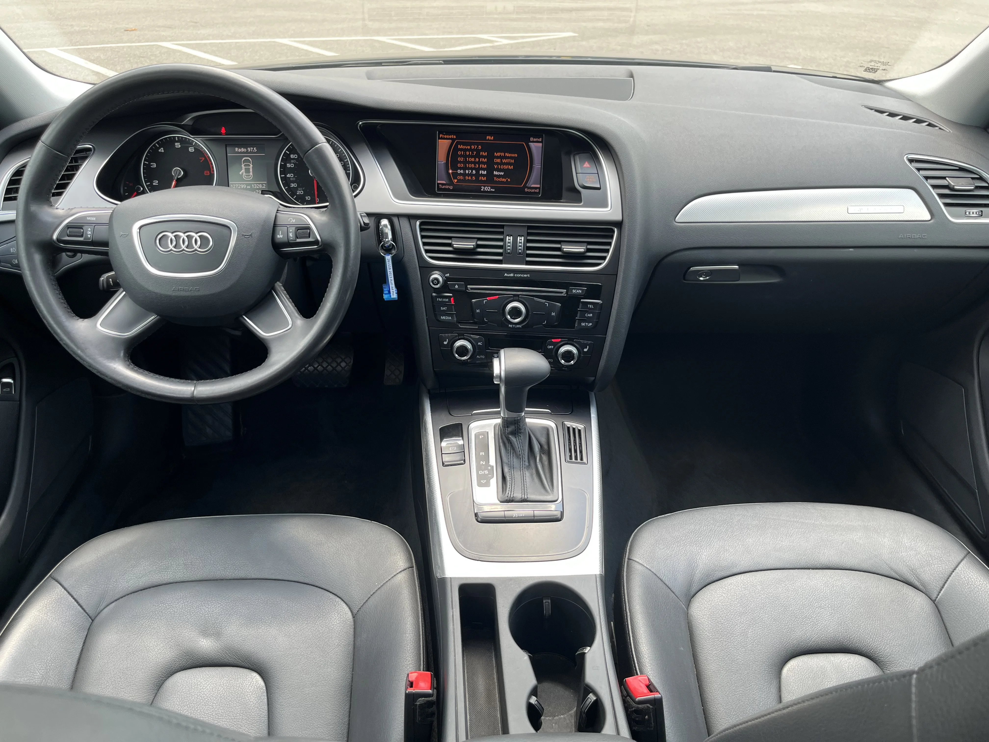 Used 2013 Moonlight Blue Pearl Audi Premium Plus image 10