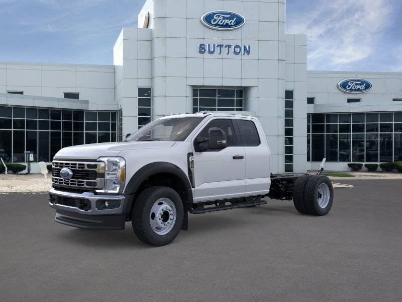 New 2026 Oxford White Ford F-450® XL image 34