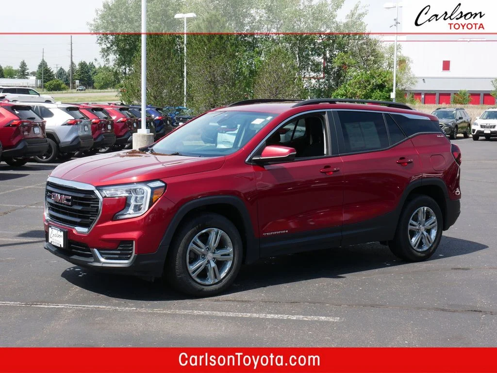 2022 GMC Terrain SLE AWD's photo