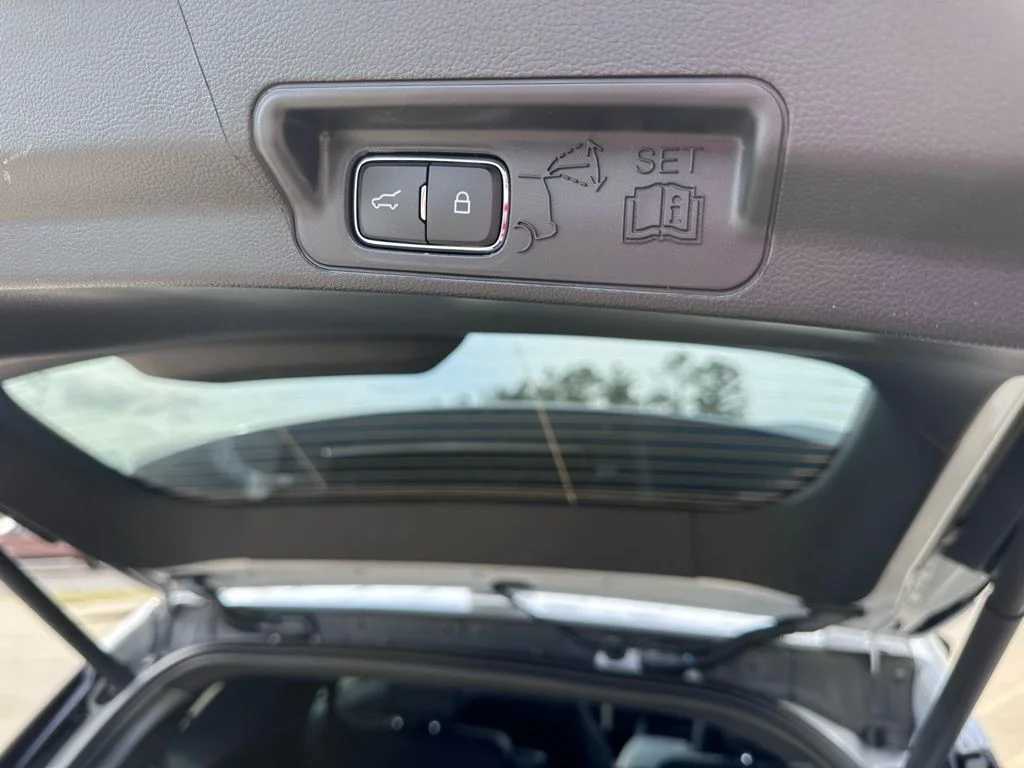 2026 Ford Explorer Tremor - Photo 31