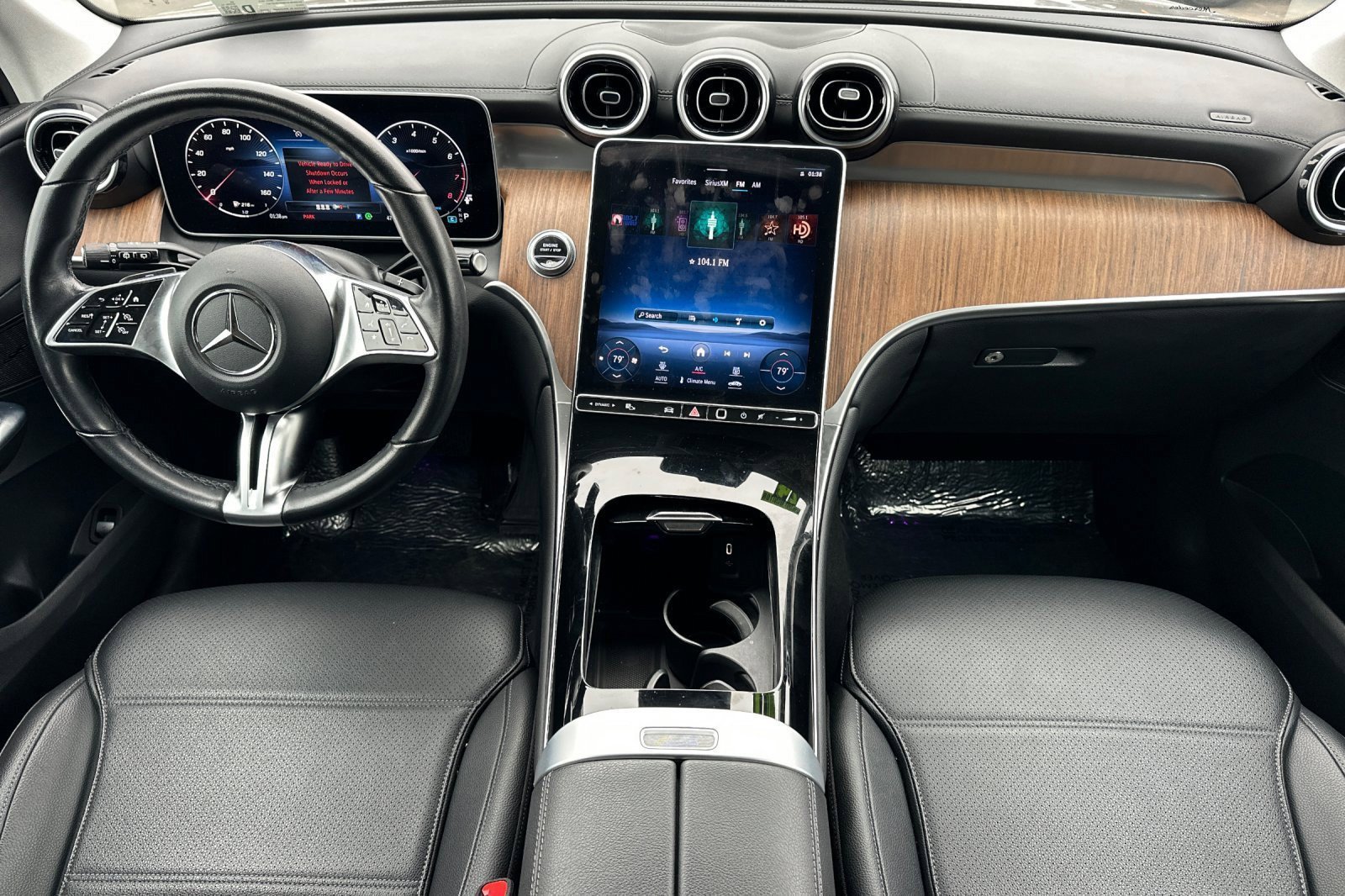 2024 Mercedes-Benz GLC GLC300 - Photo 14