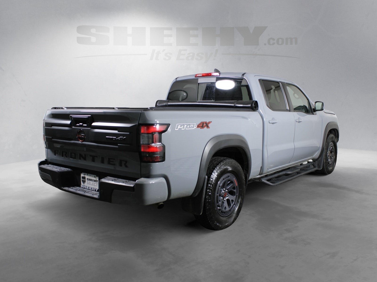 Used 2025 Gray Nissan PRO-4X image 7
